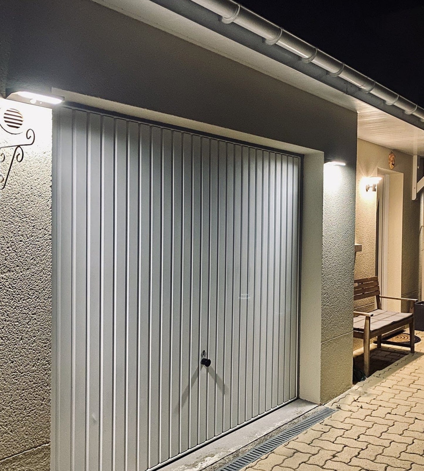 Applique Led solaire exterieur- Détecteur de mouvements - 3 modes d'éclairage 100 à 1000 lumens