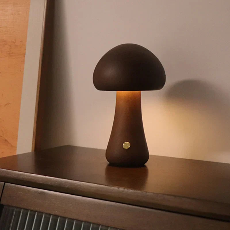 MushLume | Lampe en bois de champignon mystique