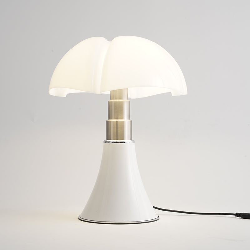 ClassicGlow – Éclairage Classique Élégant