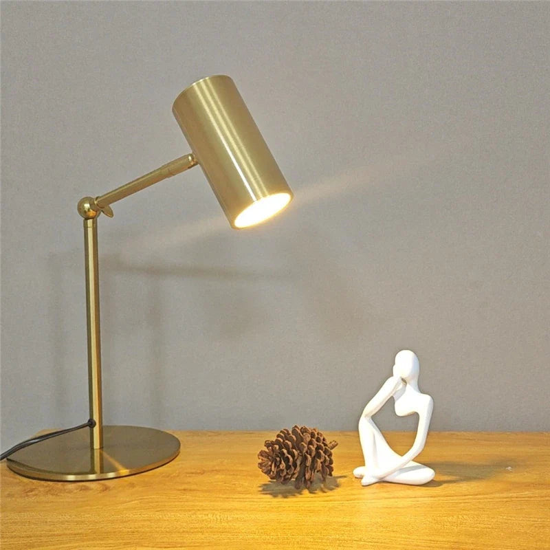lampe de bureau dorée moderne protection des yeux créative