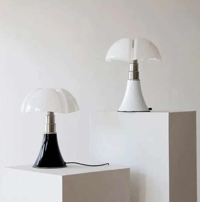 Lampe de Table Lumea – Éclairage LED Élégant & Design Moderne