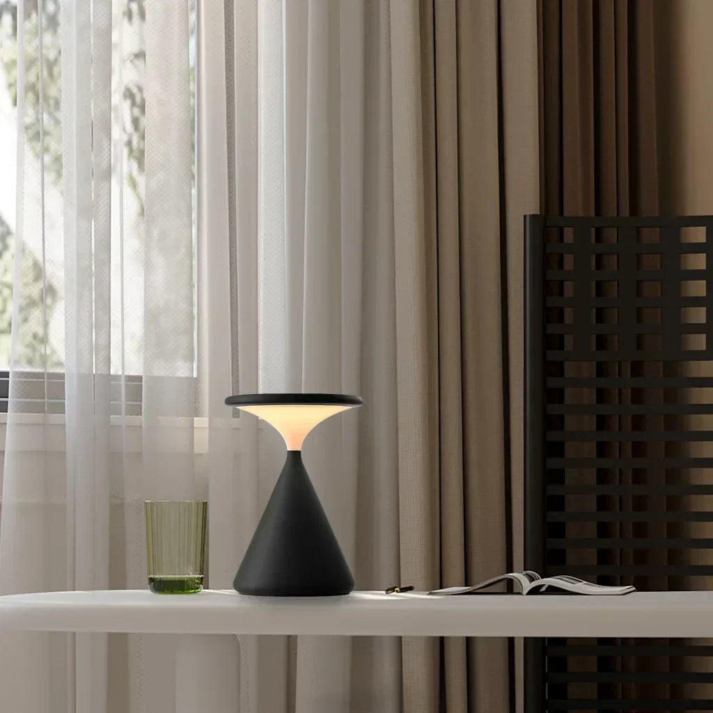 Lampe de table en sablier élégante