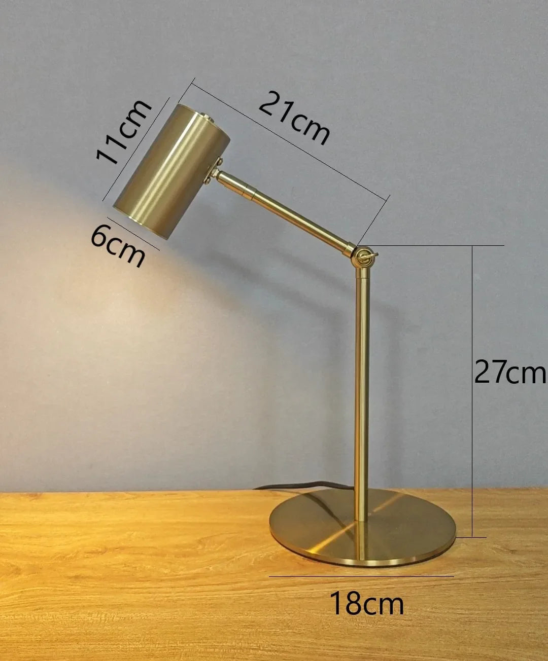 lampe de bureau dorée moderne protection des yeux créative