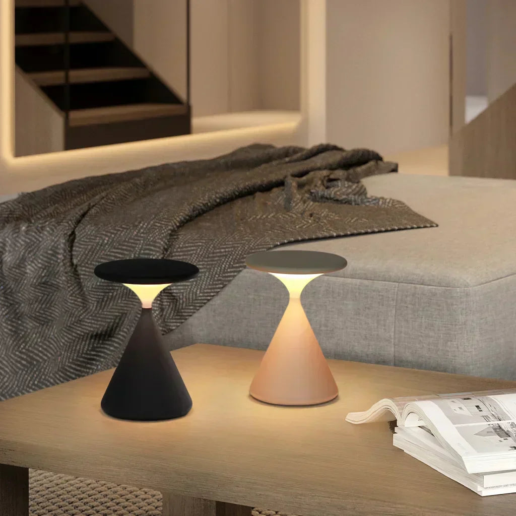 Lampe de table en sablier élégante