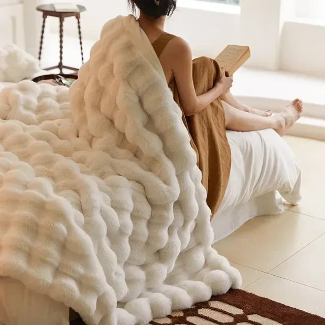 Couverture Douillette en Fausse Fourrure