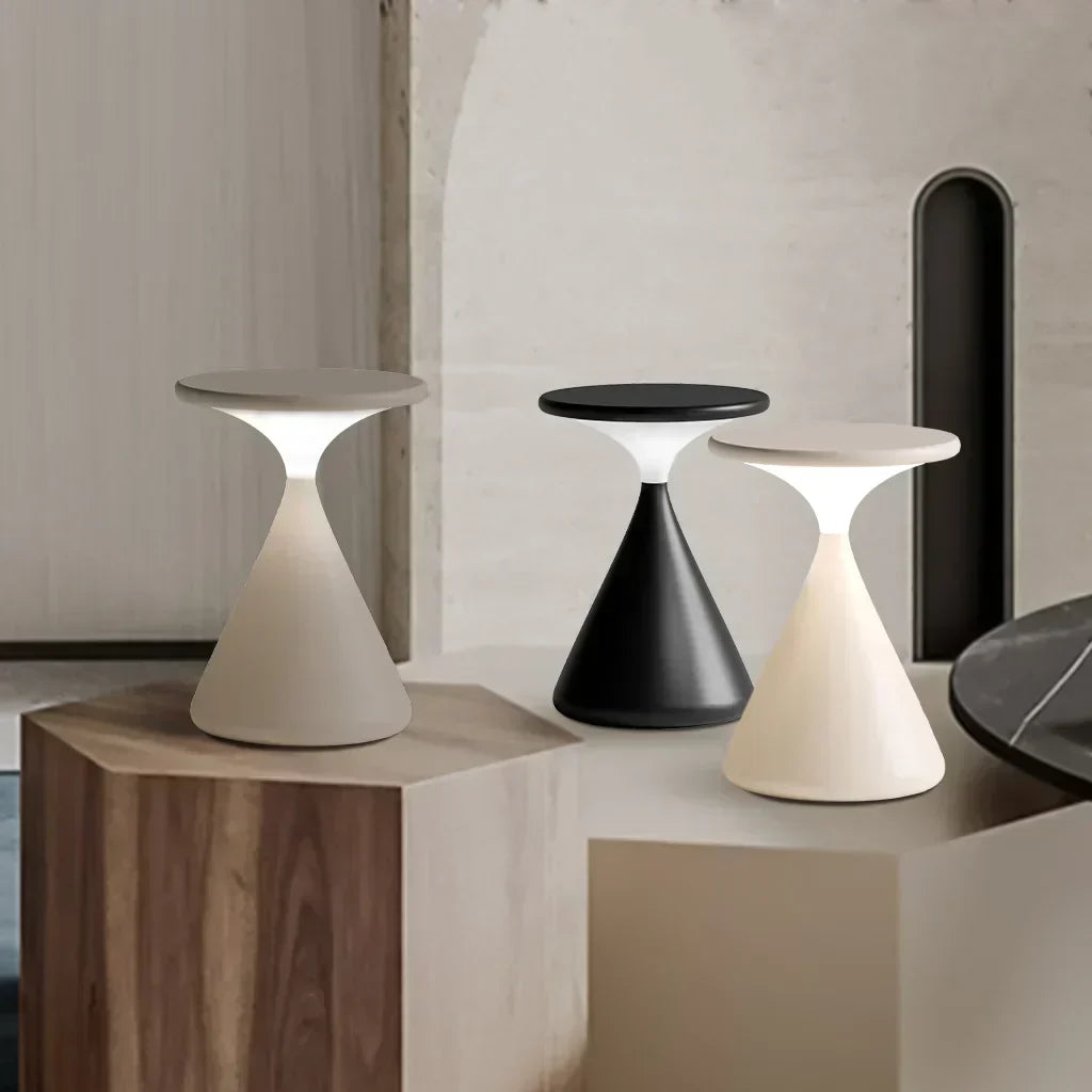 Lampe de table en sablier élégante
