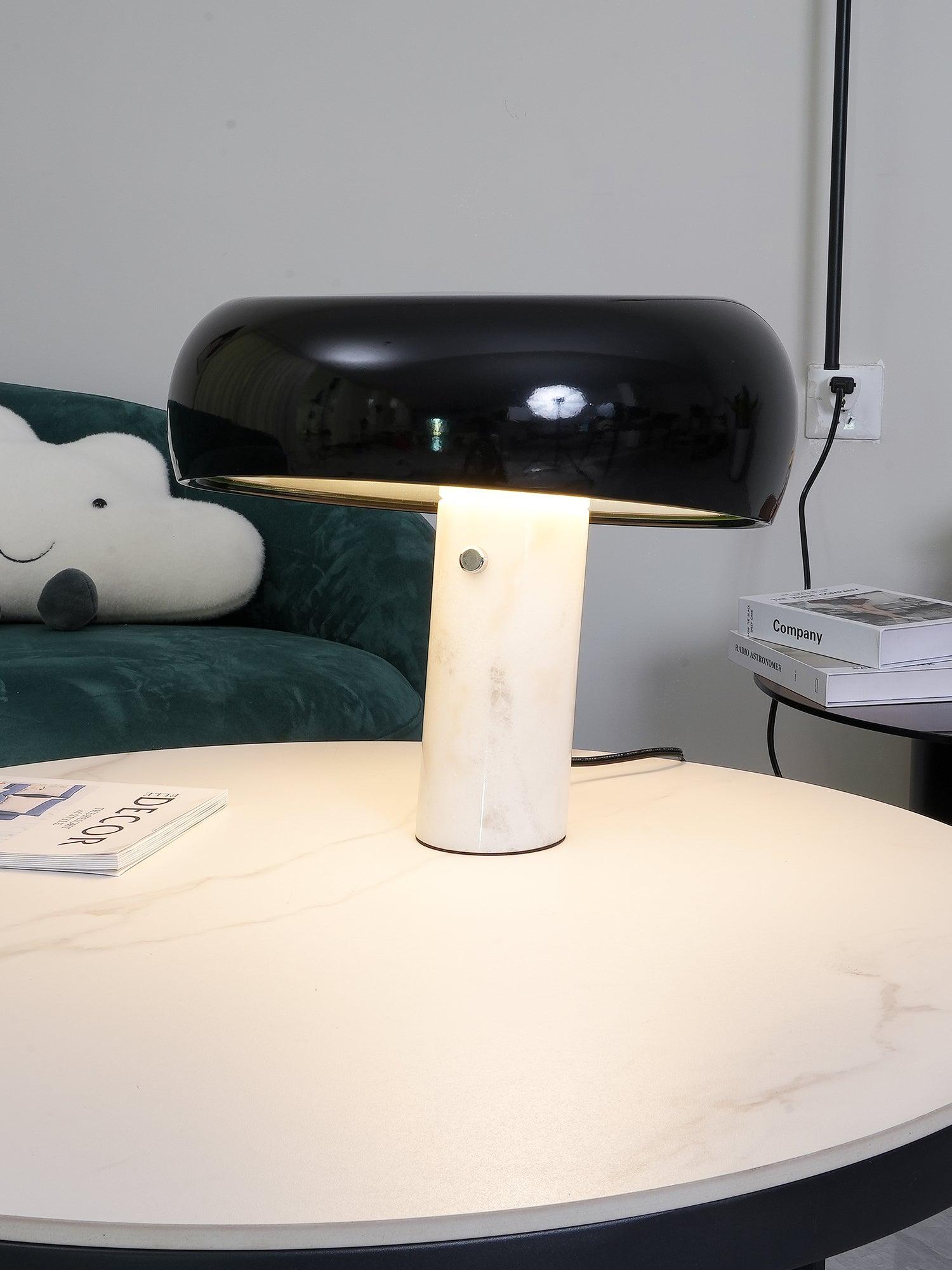 Lampe de Table MarbleGlow – Élégance en Marbre & Éclairage Chaleureux