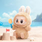 Figurine vinyle style Labubu – Créature assise surprise – Édition mystère style plush