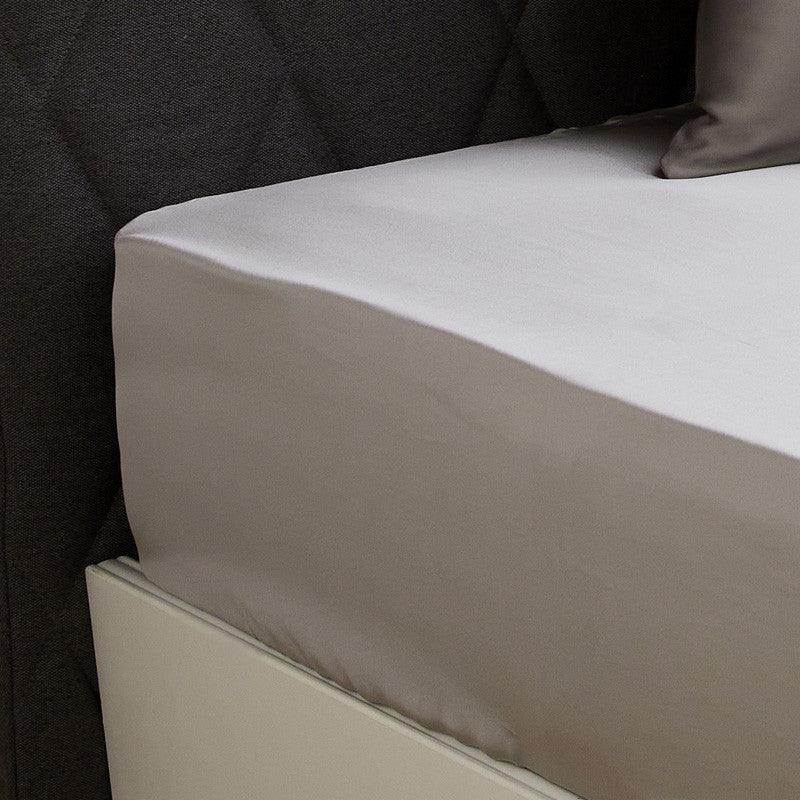 Drap housse en soie