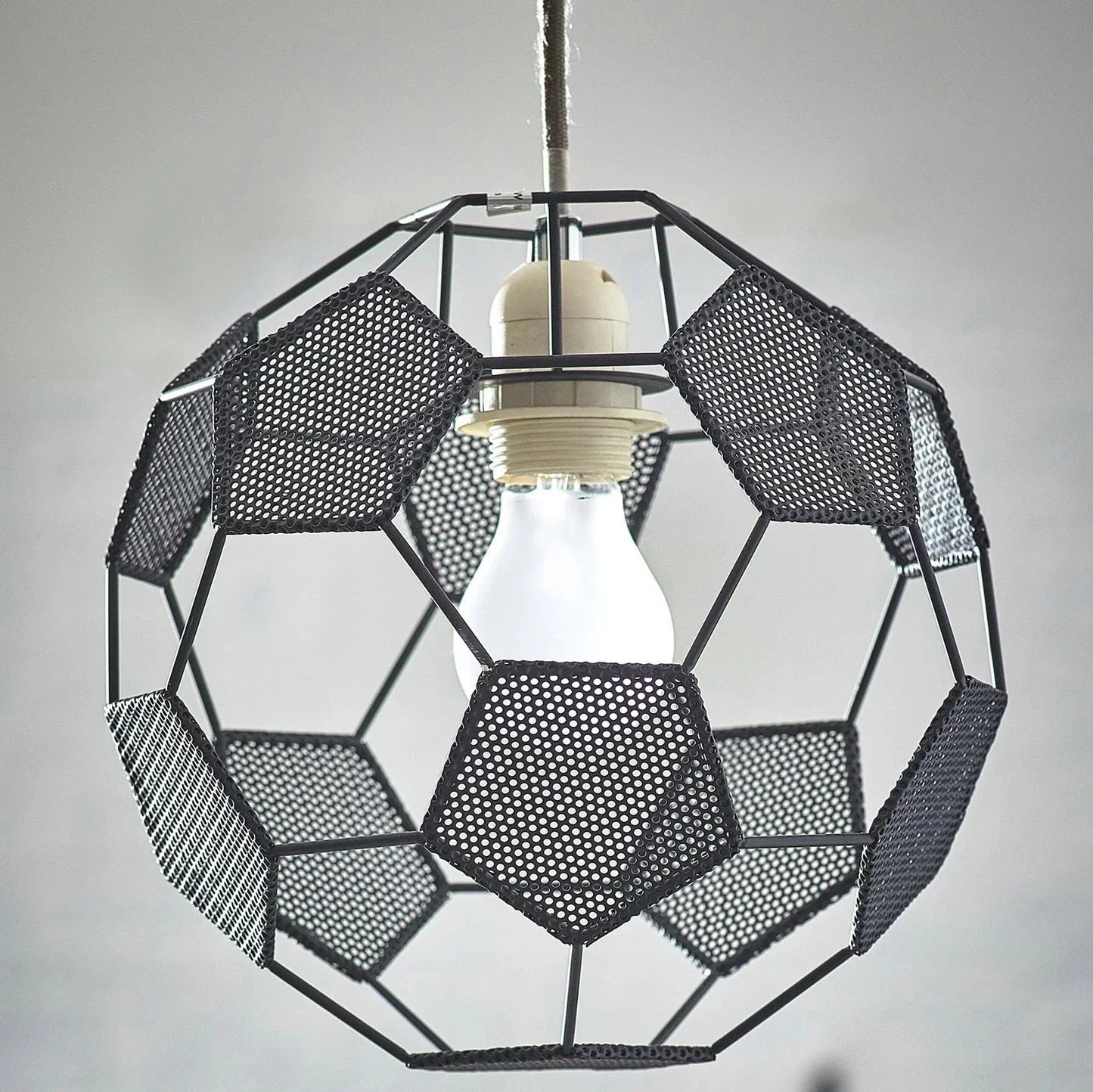 Lampe Suspendue FootballGoal – Éclairage Sportif & Dynamique