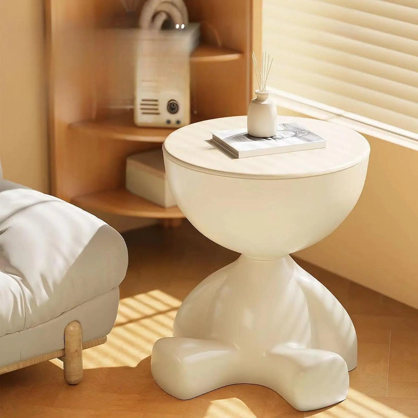Table d’appoint créative à tête plate – Design moderne et fonctionnel