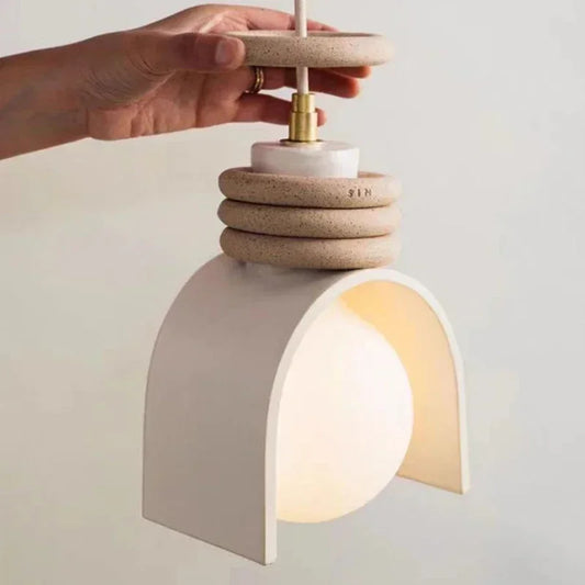 Suspension LED créative en résine minimaliste – Design orange & blanc Art Déco
