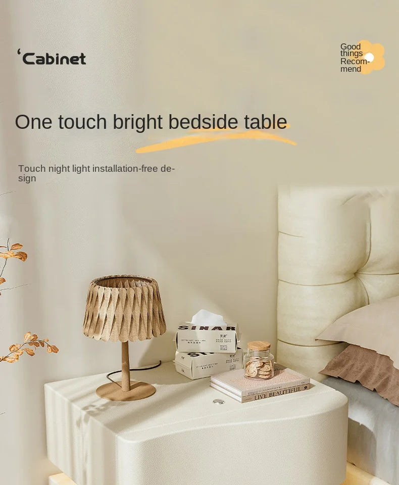 Table de chevet moderne et fonctionnelle LED