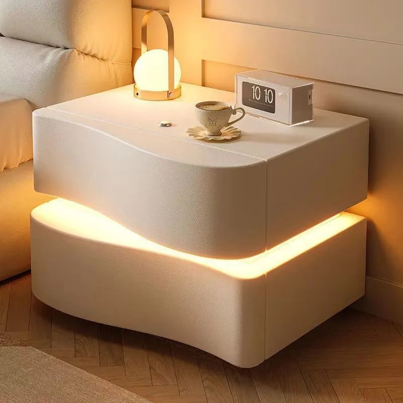 Table de chevet moderne et fonctionnelle LED