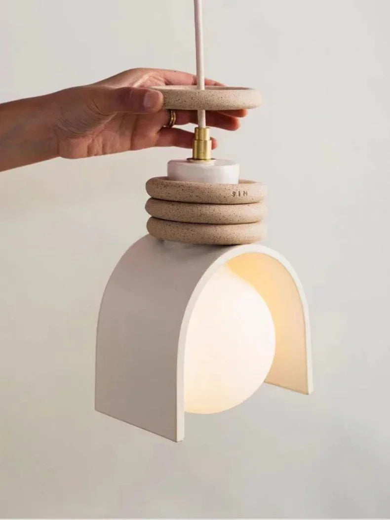 Suspension LED créative en résine minimaliste – Design orange & blanc Art Déco