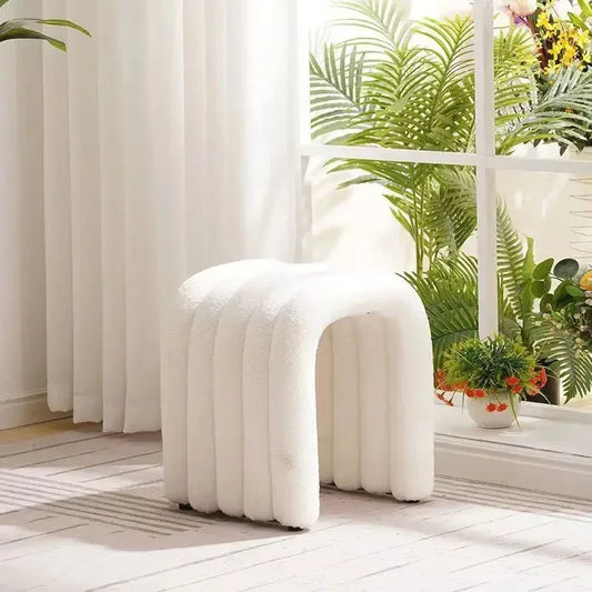 Tabouret moderne au design créatif – Style nordique pour chambre ou salon