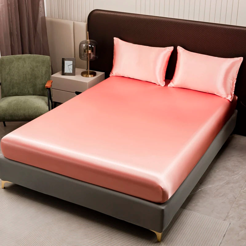 Parure de lit satinée unie – Luxe opulent pour une chambre royale