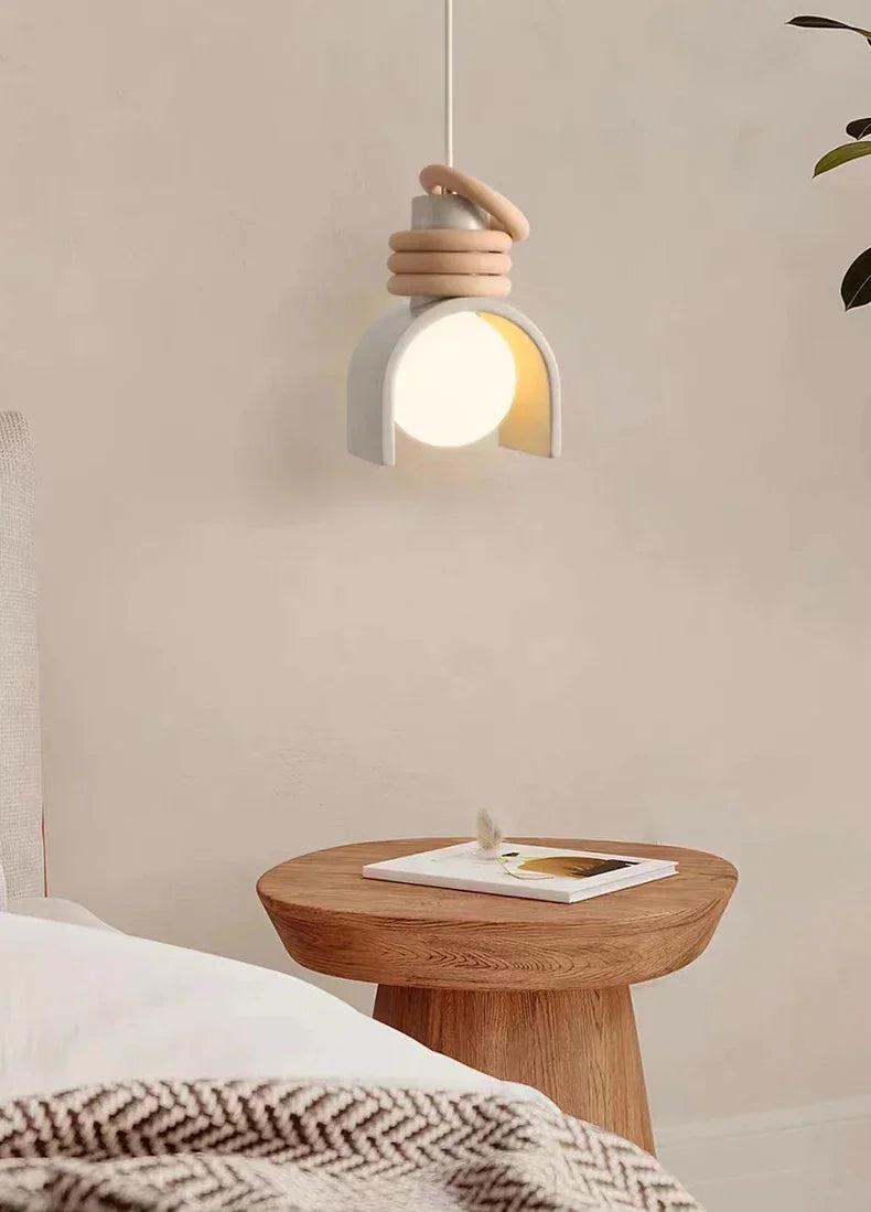Suspension LED créative en résine minimaliste – Design orange & blanc Art Déco