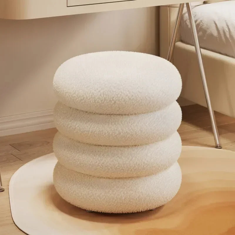 Tabouret Pouf scandinave en Peau de mouton