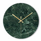 Horloge murale ronde design en verre style marbre vert et détails dorés 30cm