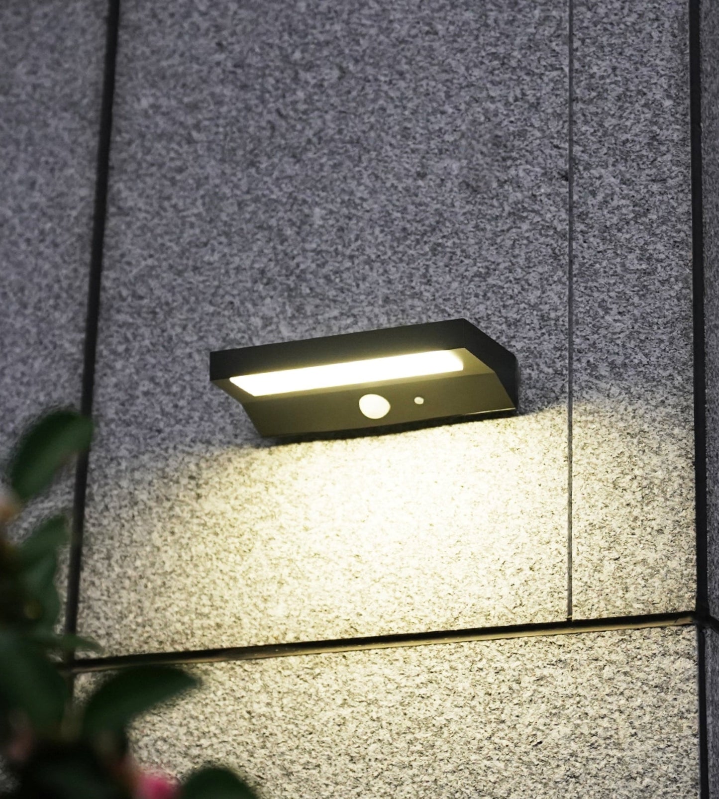 Applique Led solaire exterieur- Détecteur de mouvements - 3 modes d'éclairage 100 à 1000 lumens