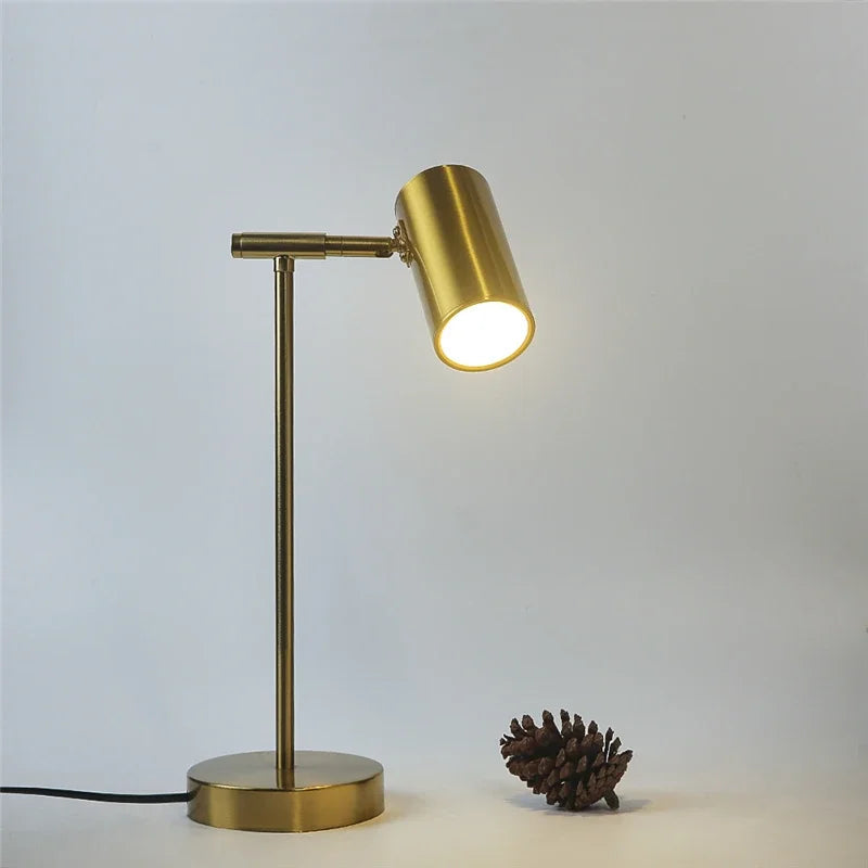 lampe de bureau dorée moderne protection des yeux créative