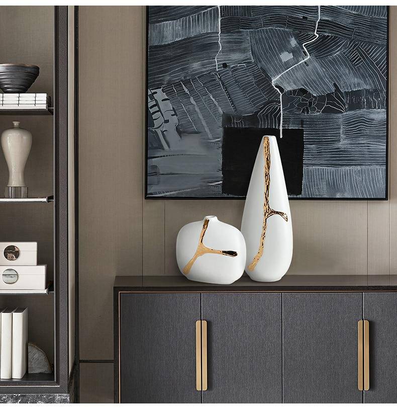 Vase design blanc au style abstrait doré Xuan