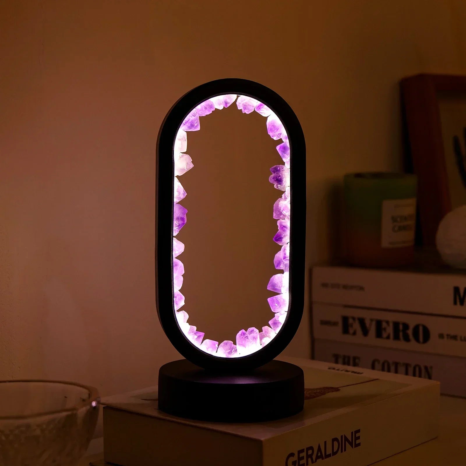 AuraStone | Lampe de calme en améthystes naturelles apaisantes