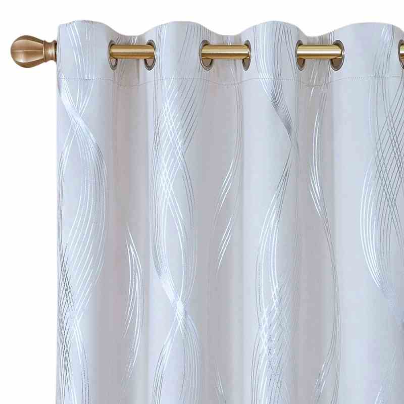 Double rideaux blancs