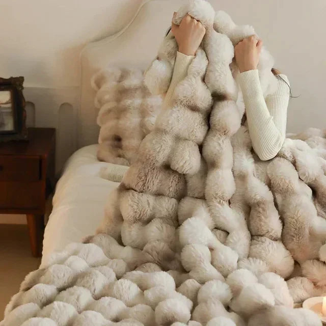 Couverture Douillette en Fausse Fourrure