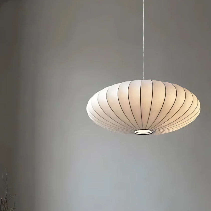 Lustre Suspendu Velura – Élégance en Soie & Éclairage Raffiné