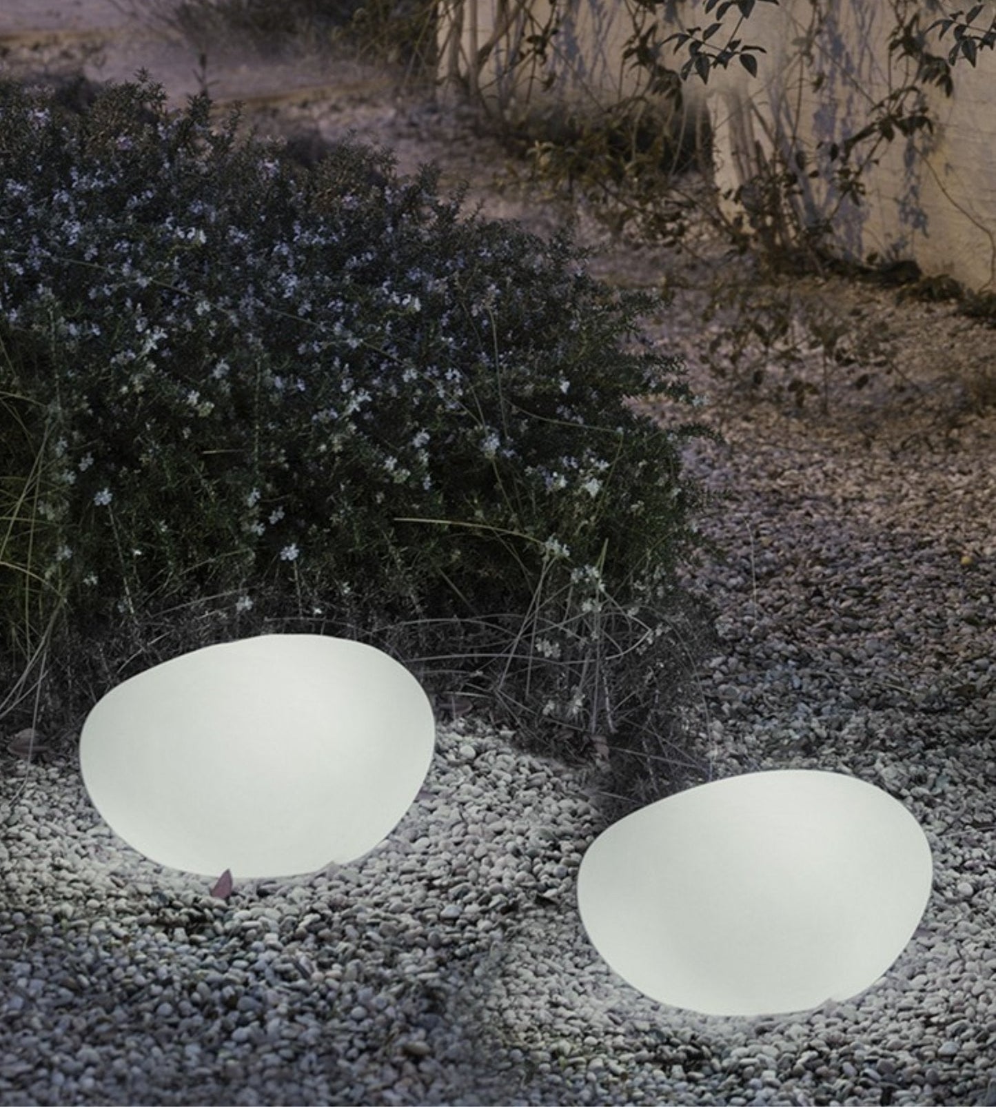 Galet lumineux solaire et rechargeable - RGB+CCT télécommandable - Détecteur crépusculaire