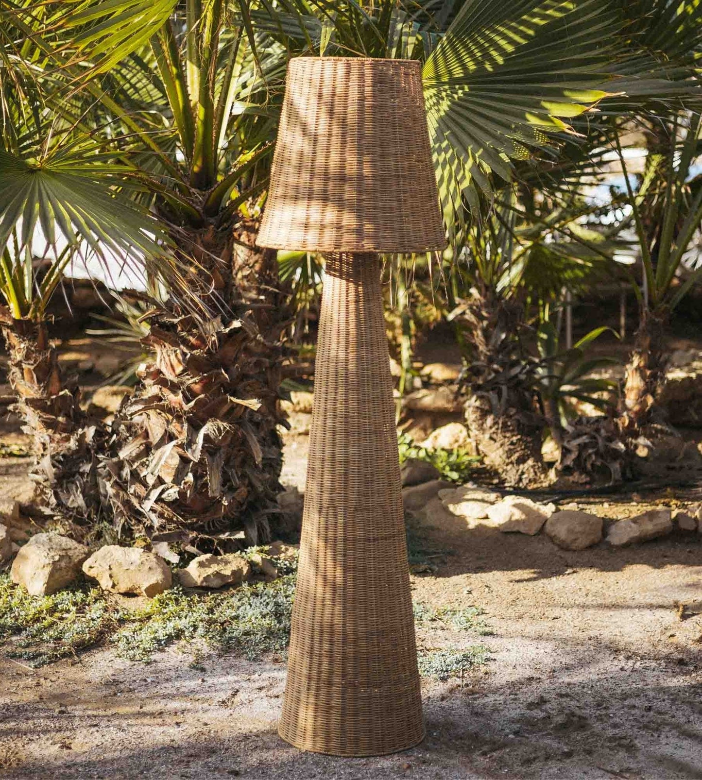 Lampadaire rechargeable nature - Style décoratif - Hauteur 165cm