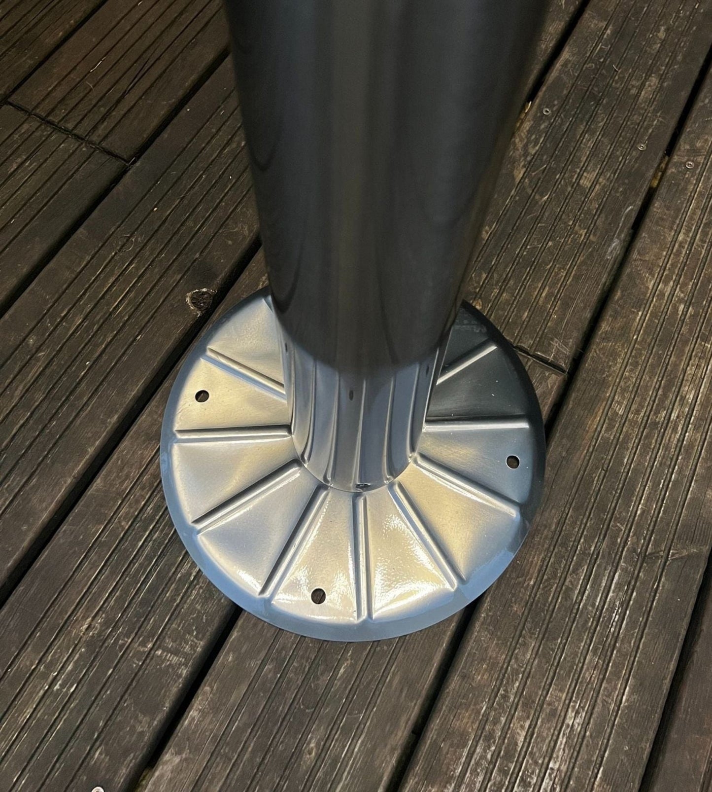 Grand Lampadaire solaire Led ALTO 3000 - Hauteur 2m - Télécommandable - 300 à 3000 lumens
